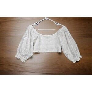 Pool Riachuelo White Cotton Eyelet Smocked Peasant Top Size M Puff Sleeve